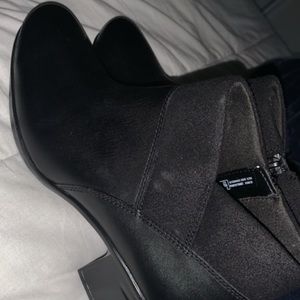 clarks leather booties
